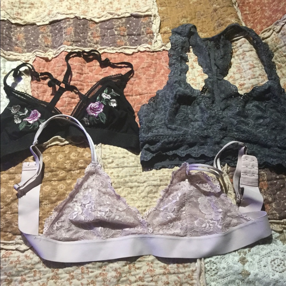 Bundle of 3 bralettes!